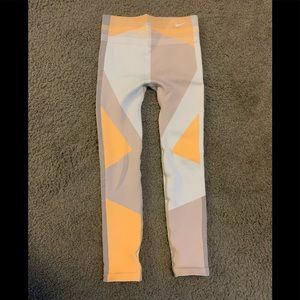 Nike Sculpt Icon Clash Seamless 7/8 Training Tight